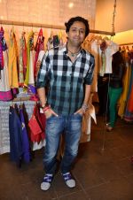 Salim Merchant at Nee & Oink launch their festive kidswear collection at the Autumn Tea Party at Chamomile in Palladium, Mumbai ON 11th Sept 2012 (19).JPG